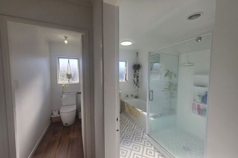 Photo of property in 15a Matavai Street, Mount Maunganui, 3116