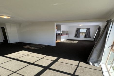 Photo of property in 16 Goldnib Place, Randwick Park, Auckland, 2105