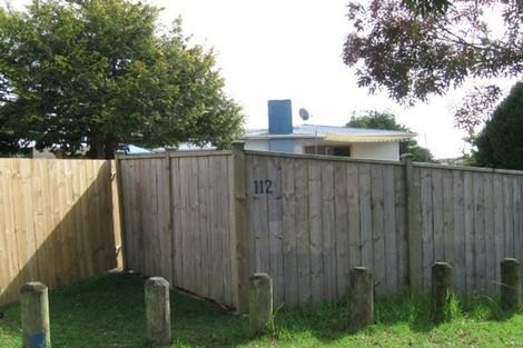 Photo of property in 112 Edmonton Road, Henderson, Auckland, 0612