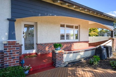 Photo of property in 90 Limbrick Street, Terrace End, Palmerston North, 4410