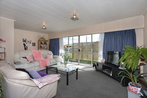 Photo of property in 20 Oaklea Avenue, Marton, 4710