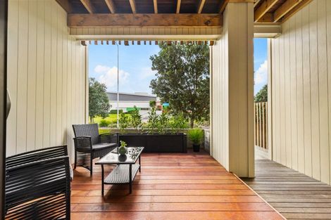 Photo of property in 31 De Havilland Road, Hobsonville, Auckland, 0618