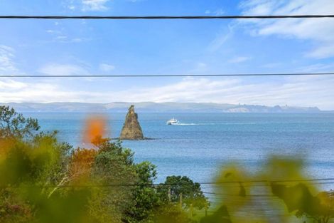Photo of property in 1068 Whangaparaoa Road, Tindalls Beach, Whangaparaoa, 0930