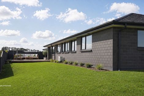 Photo of property in 4 Bragato Way, Te Kauwhata, 3710