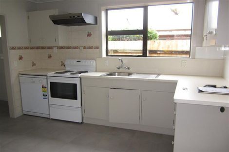 Photo of property in 1 Page Place, Hamilton East, Hamilton, 3216