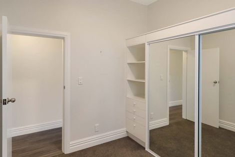 Photo of property in 2 Telford Terrace, Oriental Bay, Wellington, 6011