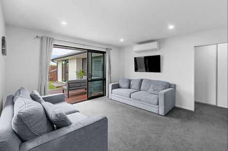 Photo of property in 35a Masefield Drive, Rolleston, 7614