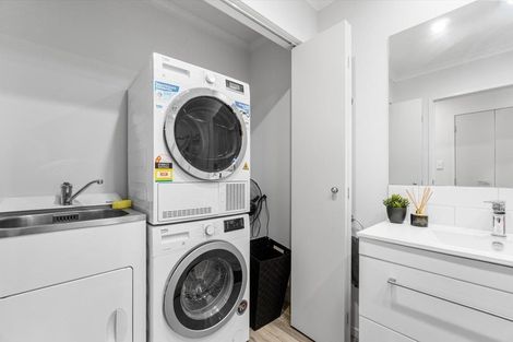 Photo of property in 19u2 Seddon Road, Frankton, Hamilton, 3204