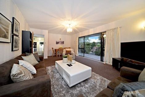 Photo of property in 39 Lastel Place, Shelly Park, Auckland, 2014