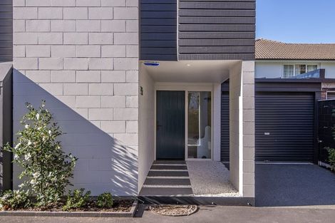 Photo of property in 2/90b Fendalton Road, Fendalton, Christchurch, 8014