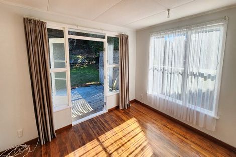 Photo of property in 12 Regent Place, Blagdon, New Plymouth, 4310