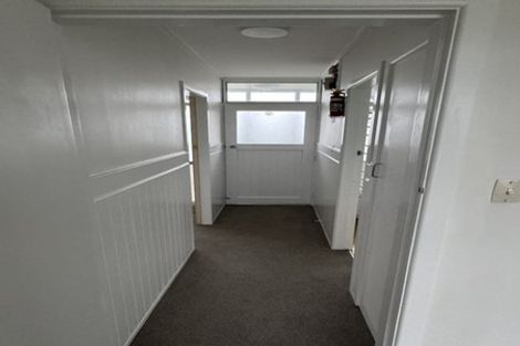 Photo of property in 23ub4 Rangitane Street, Maupuia, Wellington, 6022