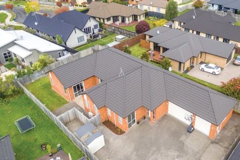 Photo of property in 9 Hampshire Court, Flagstaff, Hamilton, 3210