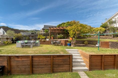Photo of property in 8 Tapestry Grove, Silverstream, Upper Hutt, 5019