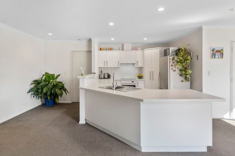 Photo of property in 21 Harcourt Place, Wakefield, 7025