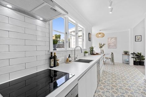 Photo of property in 20 Emmett Street, Newtown, Wellington, 6021