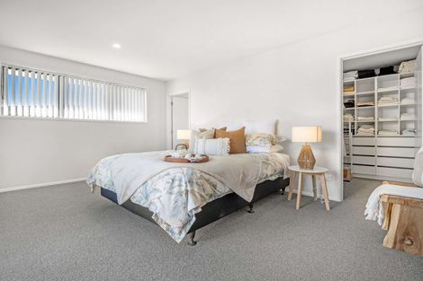 Photo of property in 8 Evan Tasman Lane, Waiuku, 2123