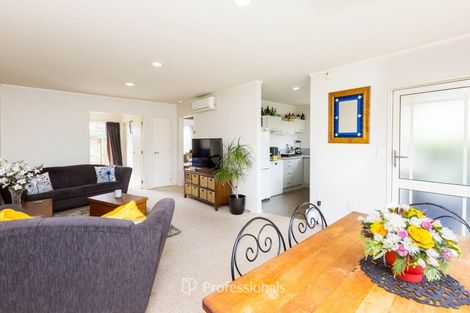 Photo of property in Kowhai Court, 16/17 John Street, Trentham, Upper Hutt, 5018