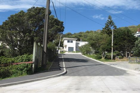 Photo of property in 2/143 Cockayne Road, Khandallah, Wellington, 6035