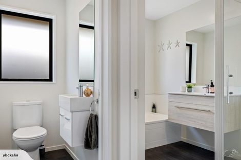 Photo of property in 16 Maitland Crescent, Rolleston, 7614