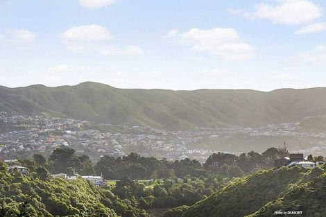 Photo of property in 15/6u Bushland Grove, Paparangi, Wellington, 6037