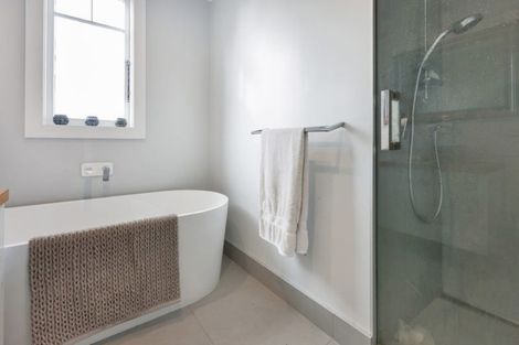 Photo of property in 23 Brandon Road, Glen Eden, Auckland, 0602