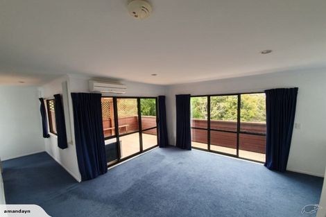 Photo of property in 11 San Pedro Place, Henderson, Auckland, 0612
