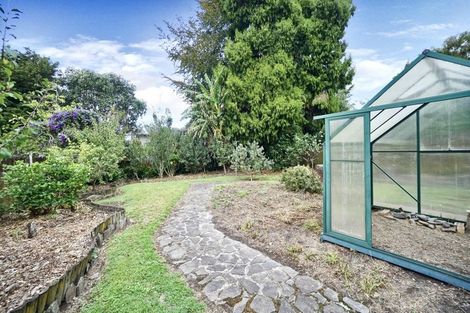 Photo of property in 9 Seddon Street, Te Puke, 3119