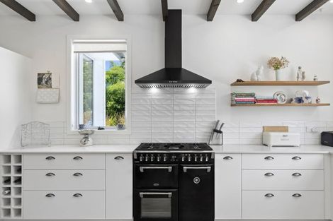 Photo of property in 120 Patons Rock Road, Patons Rock, Takaka, 7182