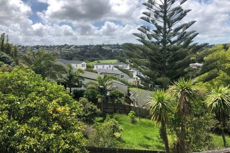 Photo of property in 2/77 Stanley Road, Glenfield, Auckland, 0629