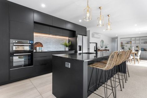 Photo of property in 17 Goldie Drive, Rangiora, 7400