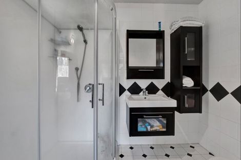 Photo of property in 13 Regan Street, Stratford, 4332