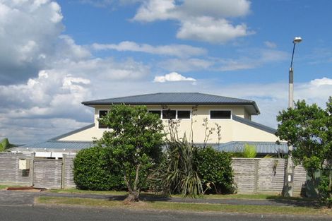 Photo of property in 157 West Harbour Drive, West Harbour, Auckland, 0618