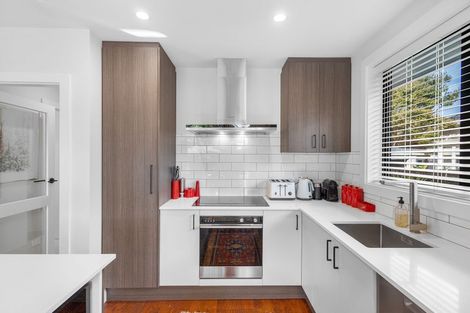 Photo of property in 40 Dee Street, St Albans, Christchurch, 8014