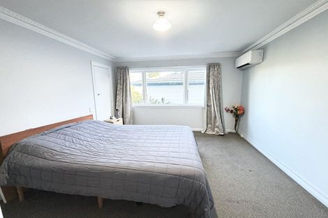 Photo of property in 51 Rua Road, Glen Eden, Auckland, 0602