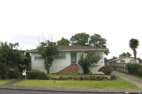 Photo of property in 14 Flaxdale Street, Birkdale, Auckland, 0626