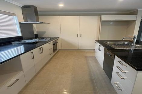 Photo of property in 6 Moston Grove, Churton Park, Wellington, 6037