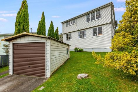 Photo of property in 17 Aparangi Crescent, Elsdon, Porirua, 5022