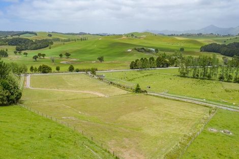 Photo of property in 132 Carruth Road, Papatoetoe, Auckland, 2025