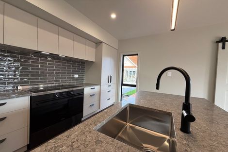 Photo of property in 114a Bartholomew Road, Levin, 5510