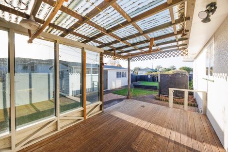 Photo of property in 26 Stephens Crescent, Highbury, Palmerston North, 4412