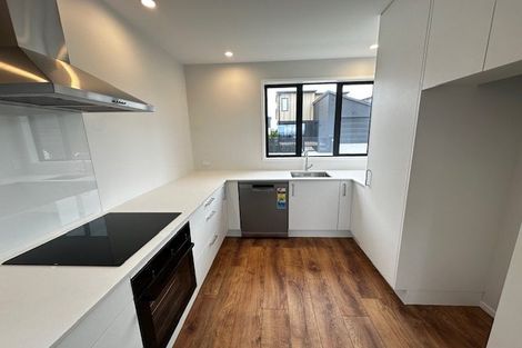 Photo of property in 4 Huljich Way, Hobsonville, Auckland, 0616