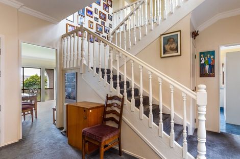 Photo of property in 16 Kempton Place, Richmond Heights, Taupo, 3330