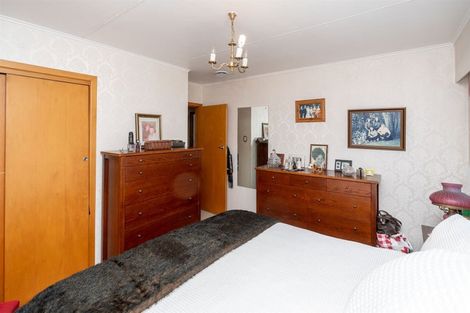 Photo of property in 52 Mears Road, St Andrews, Hamilton, 3200