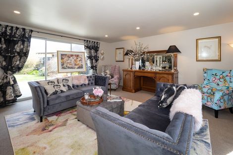 Photo of property in 16 Country Place, Allenton, Ashburton, 7700