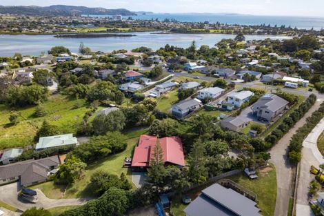 Photo of property in 14c Moffat Road, Red Beach, 0932