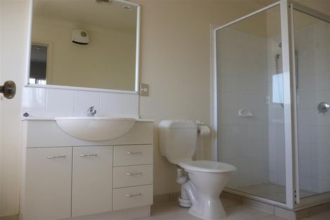 Photo of property in 52 Limes Avenue, Parklands, Christchurch, 8083