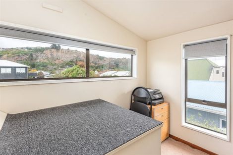 Photo of property in 25 Celia Street, Redcliffs, Christchurch, 8081