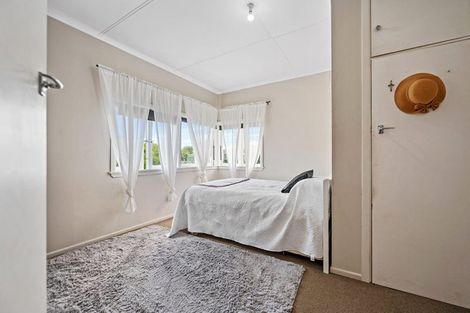 Photo of property in 140 Awaroa Road, Helensville, 0800