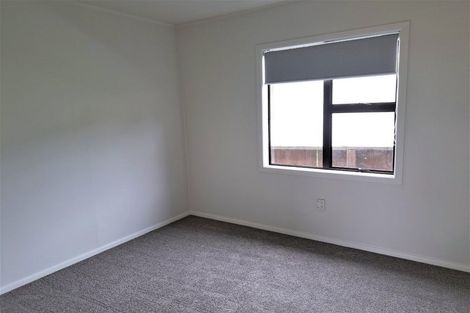 Photo of property in 152 Wainuiomata Road, Wainuiomata, Lower Hutt, 5014